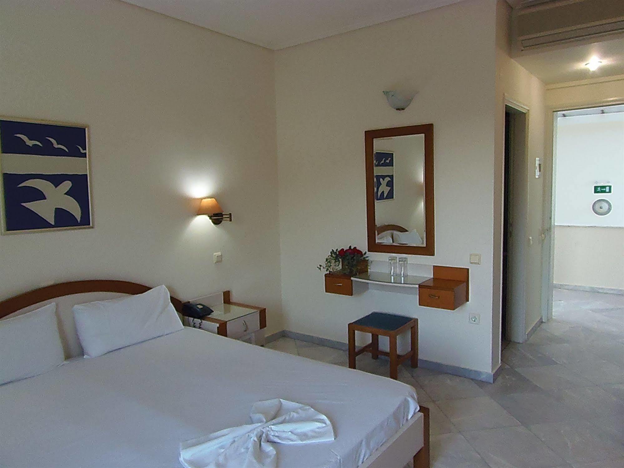 Atlantica Yakinthos Hotel Kato Daratso Eksteriør billede