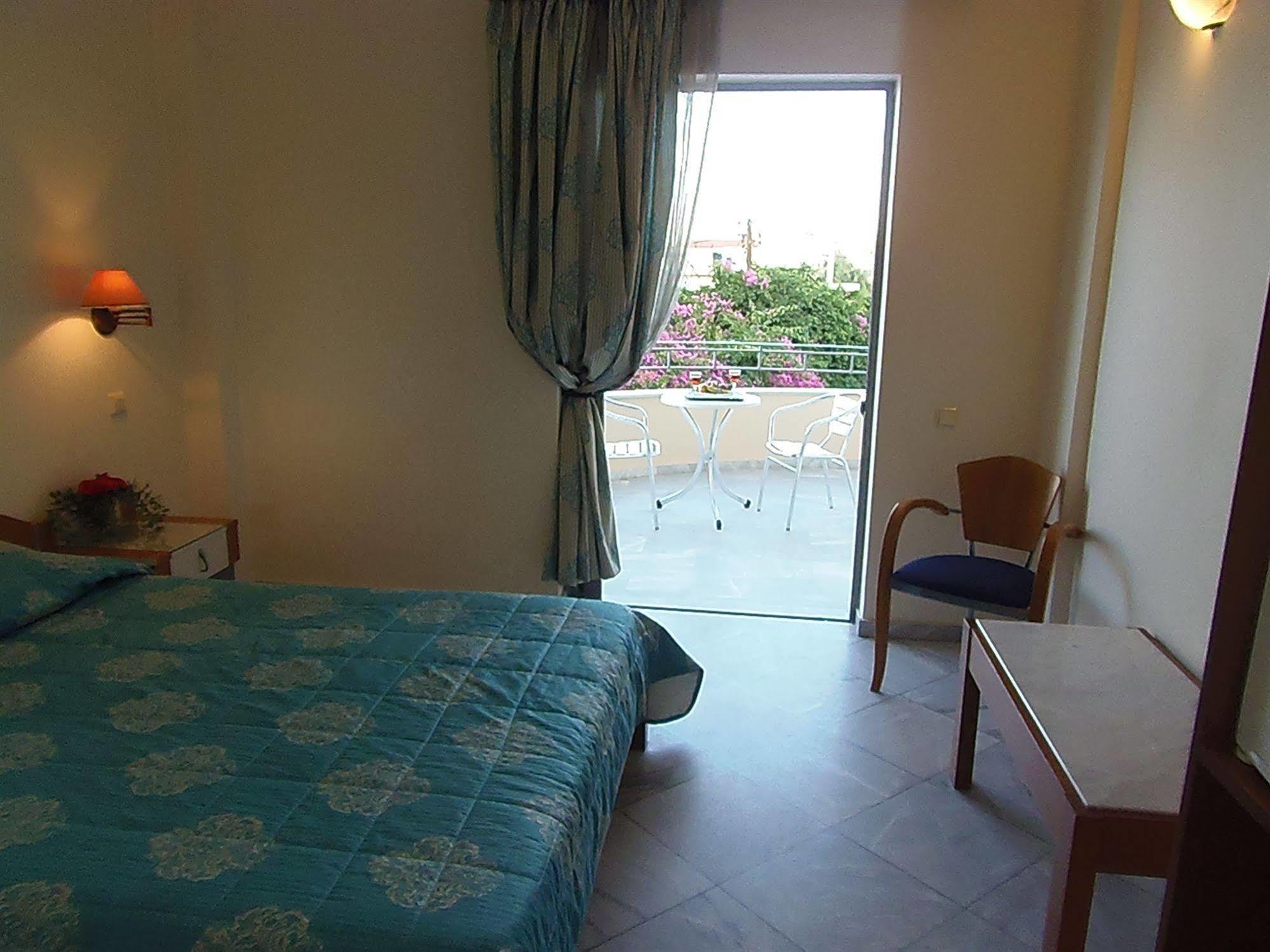 Atlantica Yakinthos Hotel Kato Daratso Eksteriør billede